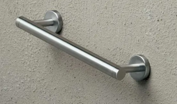 Поручні для ванни для зручності та стабільної підтримки людей похилого віку